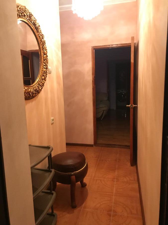 Mini Hotel Amra Pizunda Exteriör bild